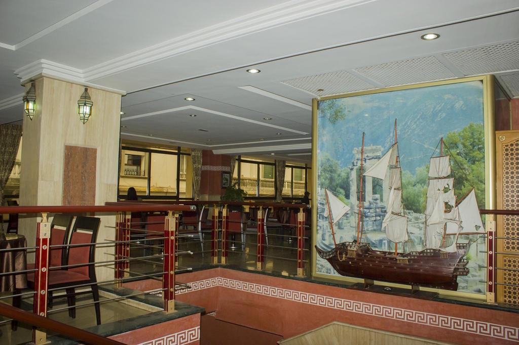 Hotel Atenas Tetouan Exterior photo